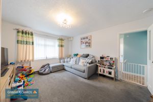 Sitting Room- click for photo gallery